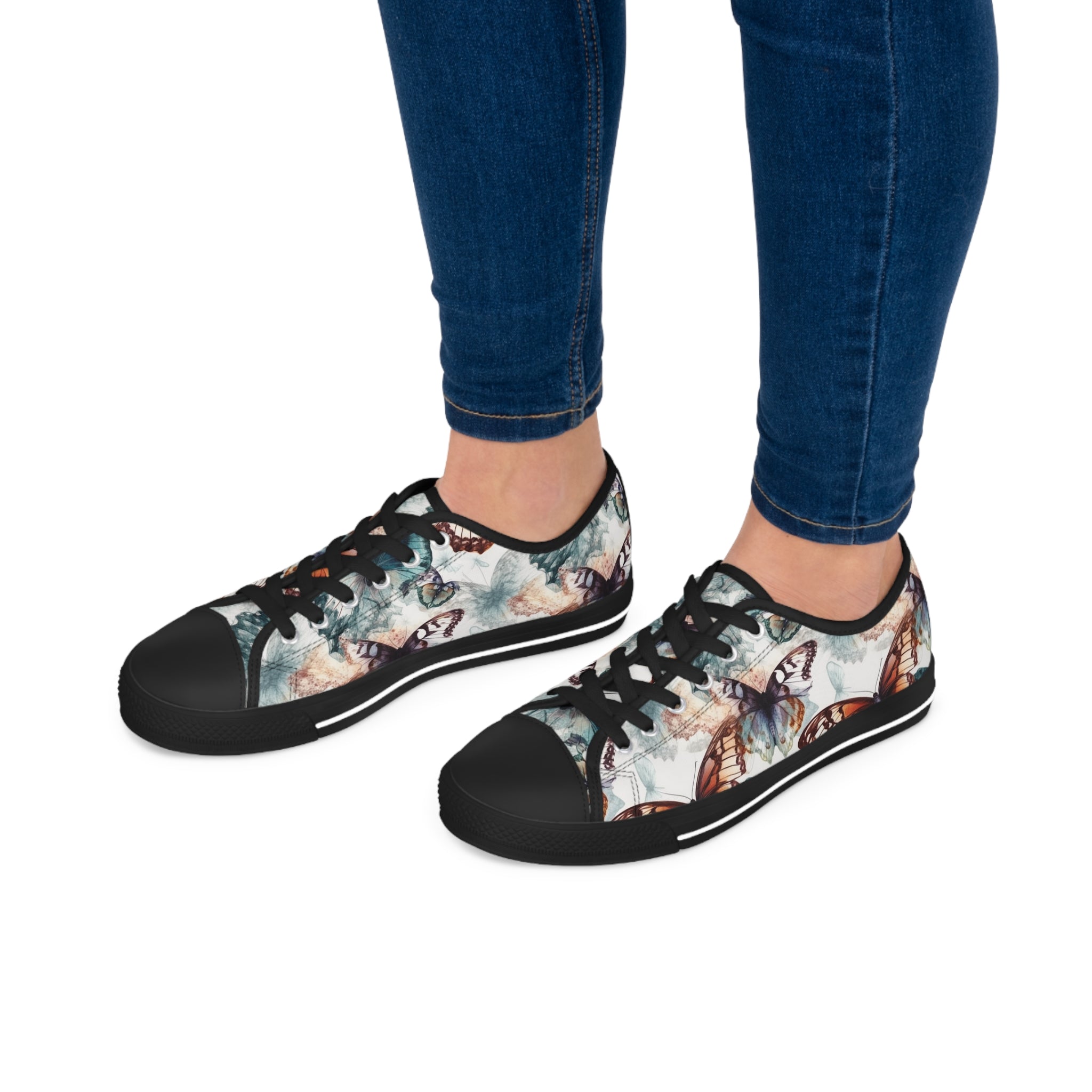 Women's Low Top Sneakers (AOP) - Seamless Butterfly Designs 07