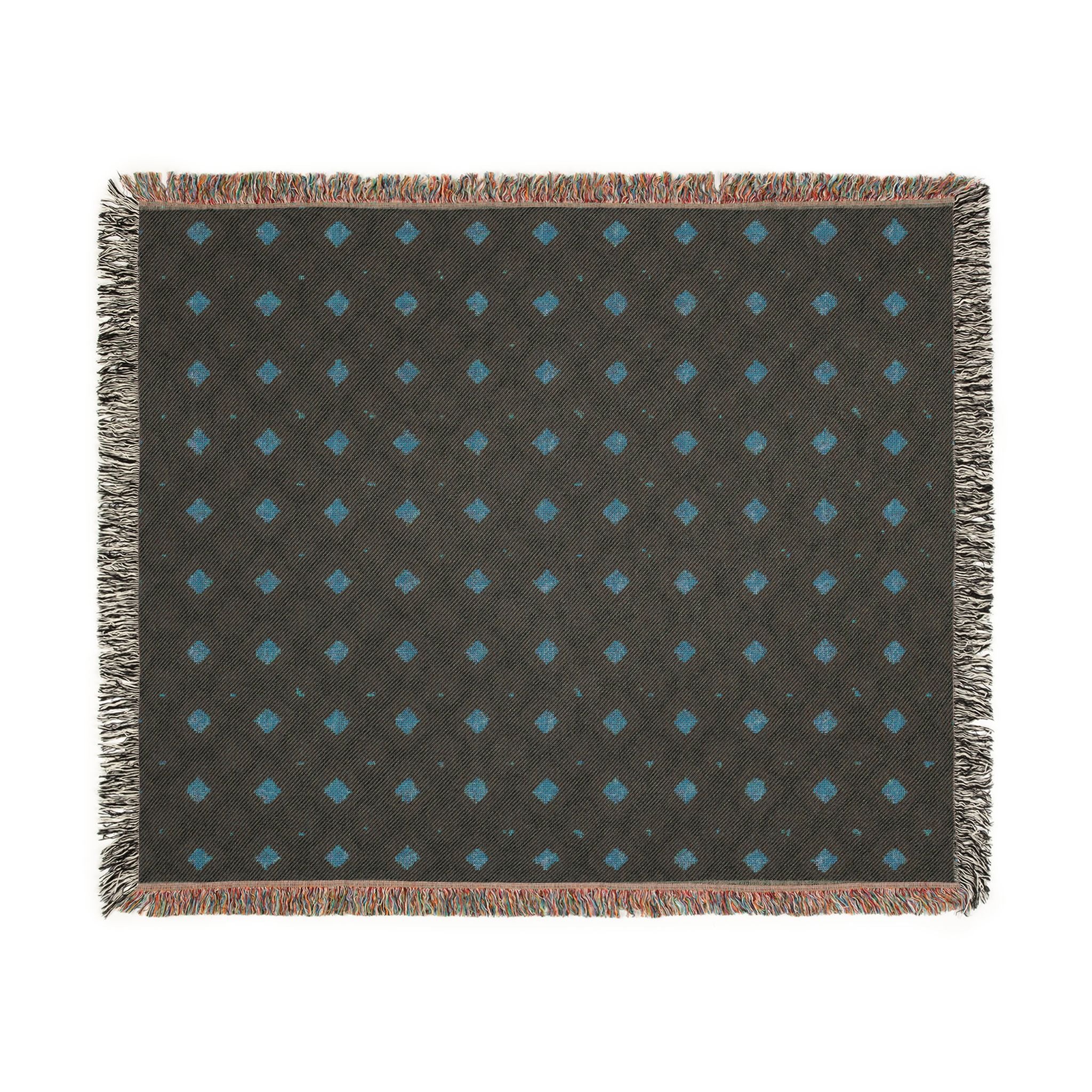 Woven Throw Blanket — Reversible Cozy Check Pattern for Living Room & Cabin - Design 02